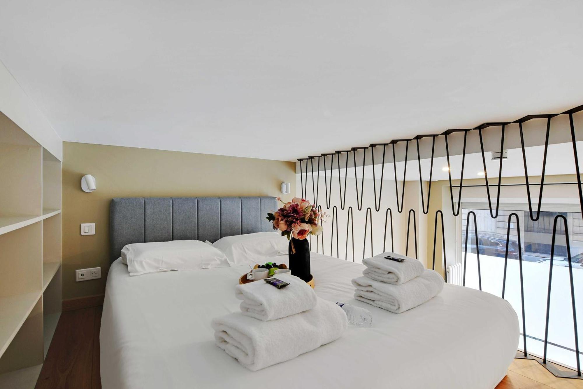 פריז Elegant Apartment - 2Br-5P - Champs De Mars מראה חיצוני תמונה