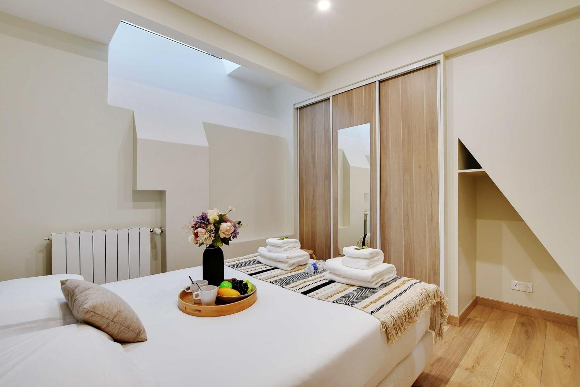 פריז Elegant Apartment - 2Br-5P - Champs De Mars מראה חיצוני תמונה